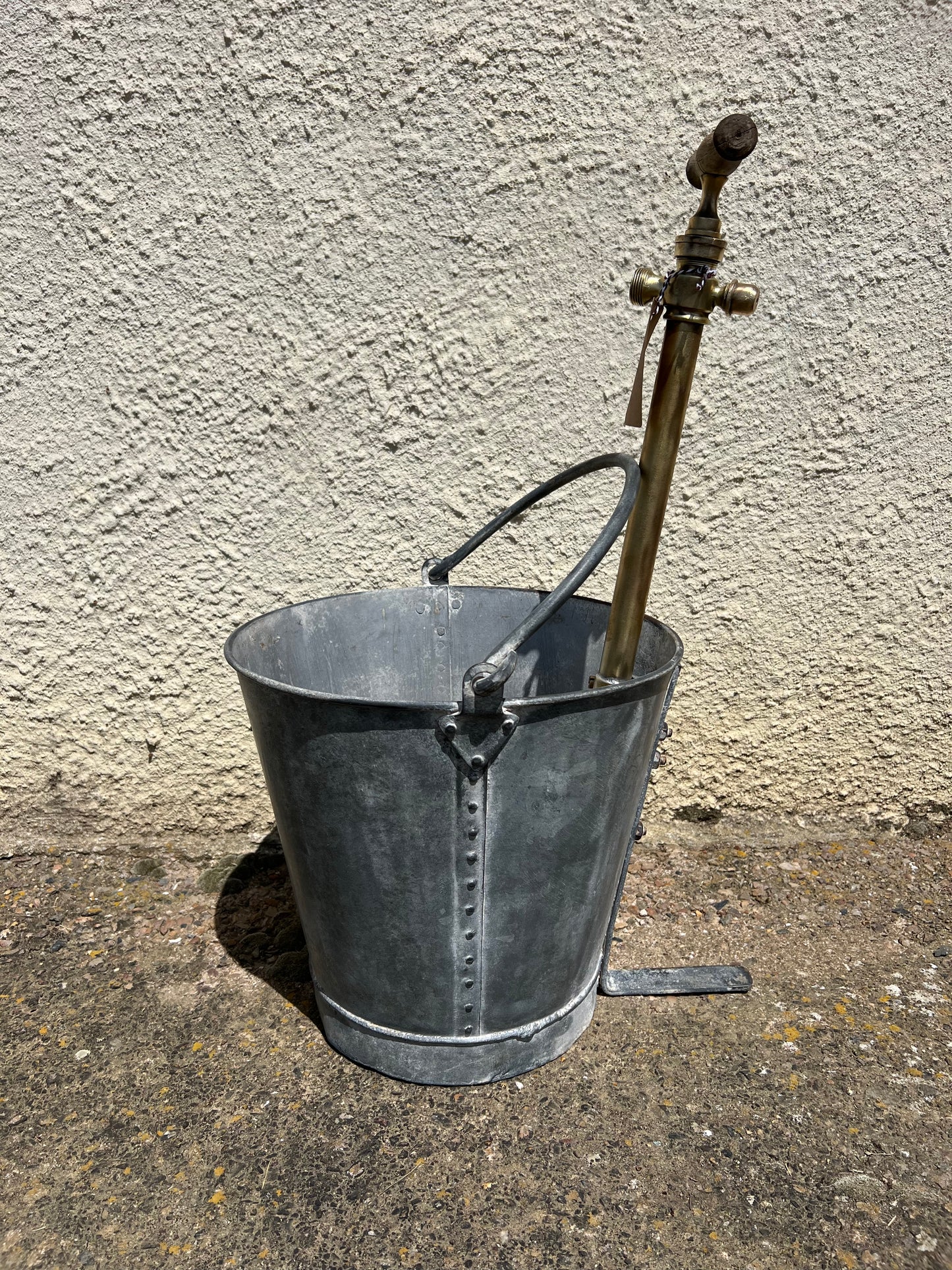 Vintage Mysto Works W.T French & Son Spray Bucket