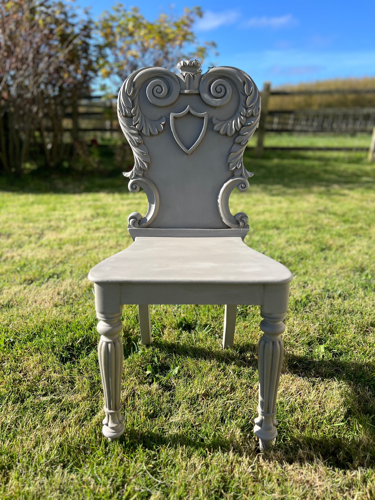 Vintage Hall Chair (solid back)