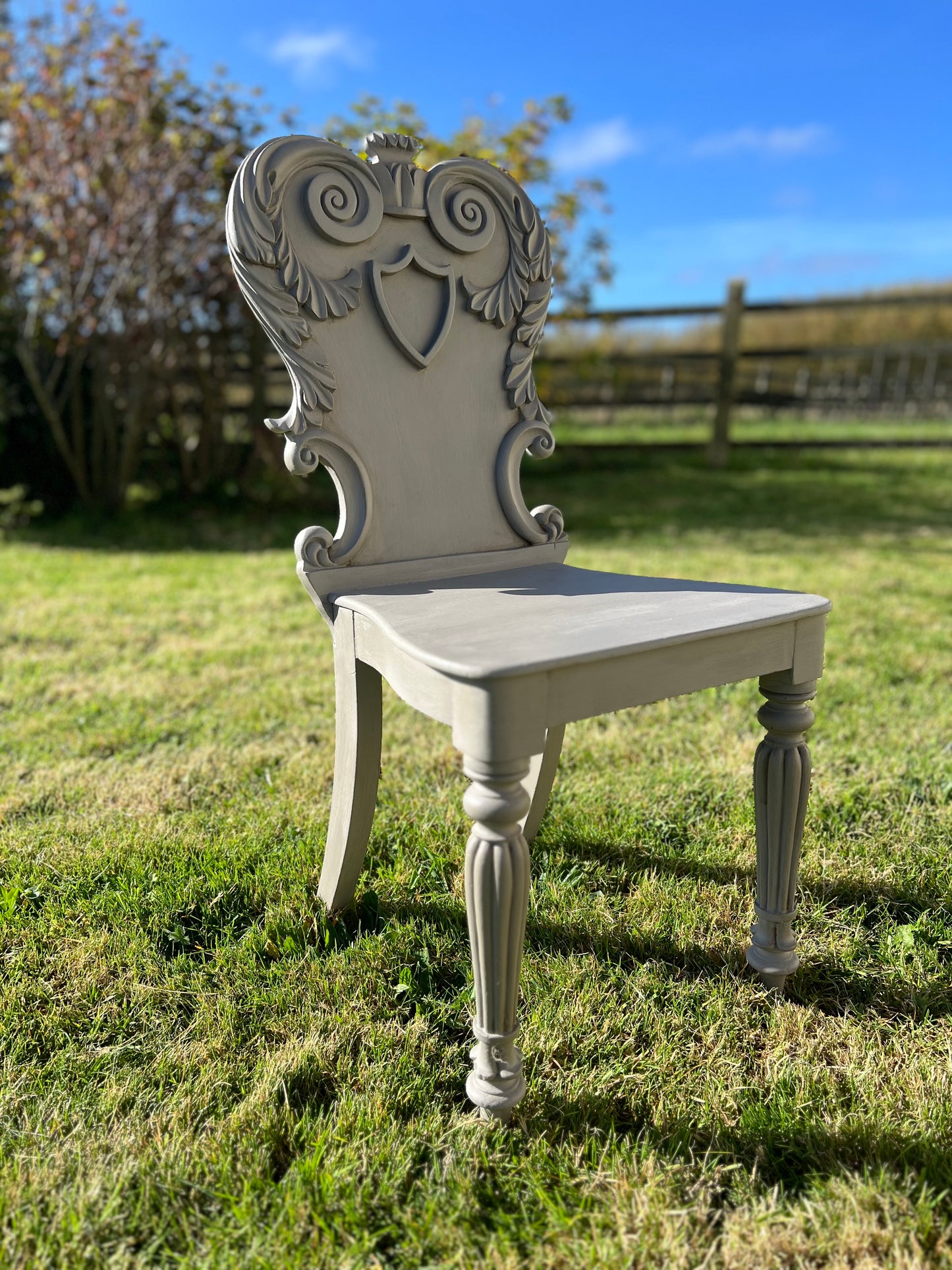 Vintage Hall Chair (solid back)